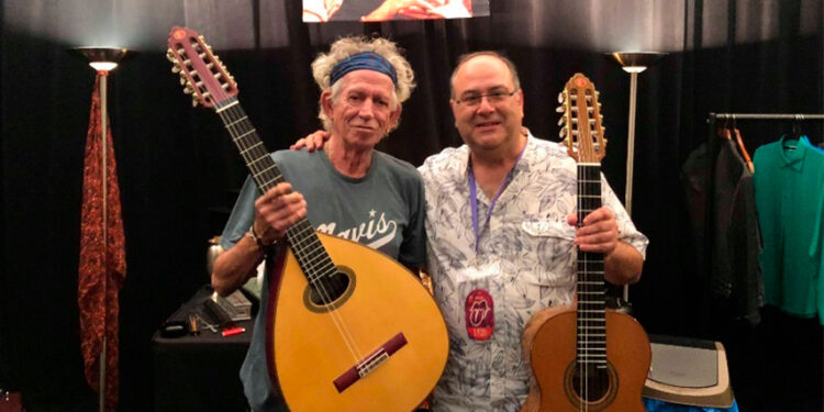 Un estudio de la UCLM profundiza en la estrategia de marketing de las guitarras de Casasimarro para convertirse en referentes internacionales