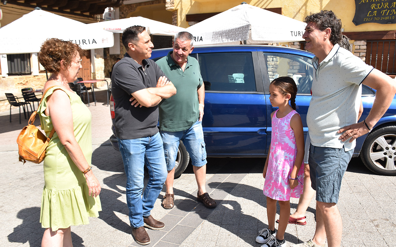 Una familia de seis miembros se instala en Cañete y el Proyecto Arraigo alcanza los 288 vecinos en Cuenca Una familia de seis miembros se instala en Cañete y el Proyecto Arraigo alcanza los 288 vecinos en Cuenca