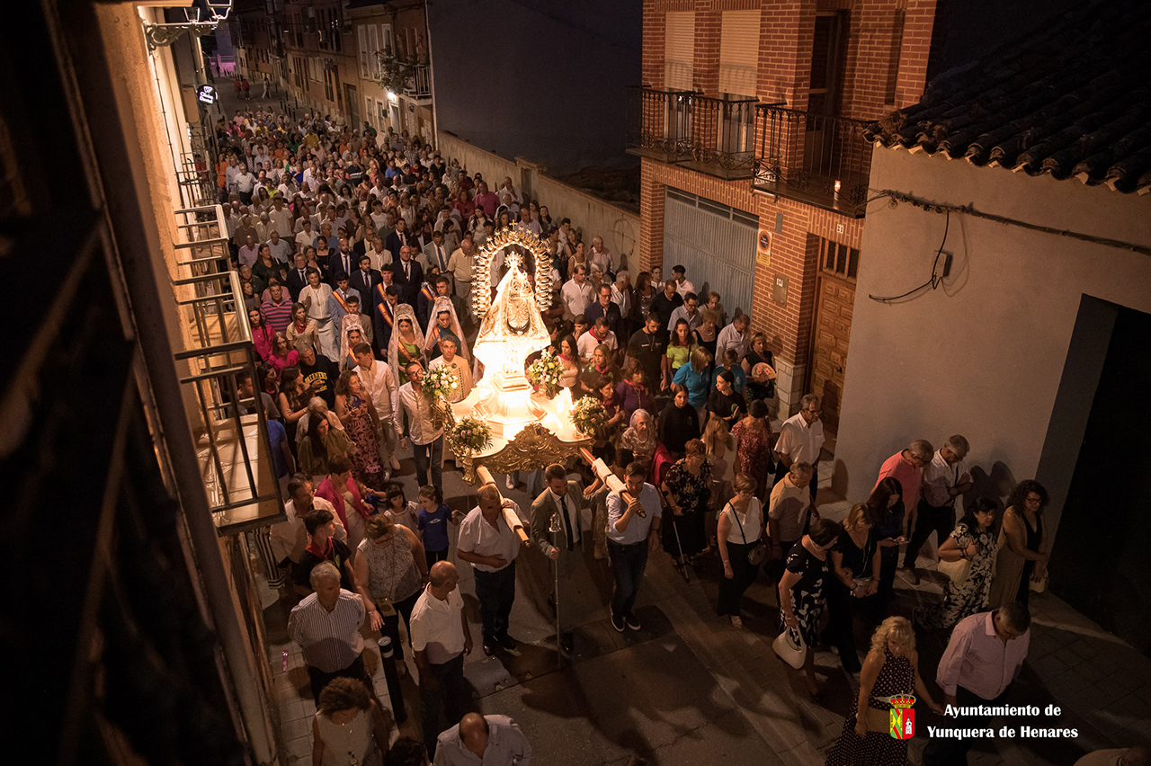 Yunquera celebra su día grande en honor a la Virgen de la Granja Yunquera celebra su día grande en honor a la Virgen de la Granja