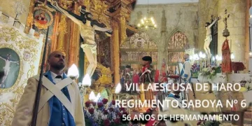 El Cristo de la Expiración luce en la noche de Villaescusa de Haro