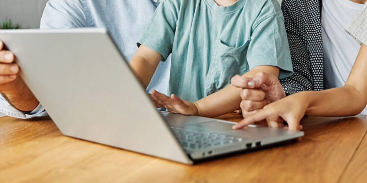 ‘EducamosCLM’ incorpora nuevas funcionalidades para facilitar el acceso, la comunicación y la gestión de la comunidad educativa ‘EducamosCLM’ incorpora nuevas funcionalidades para facilitar el acceso, la comunicación y la gestión de la comunidad educativa