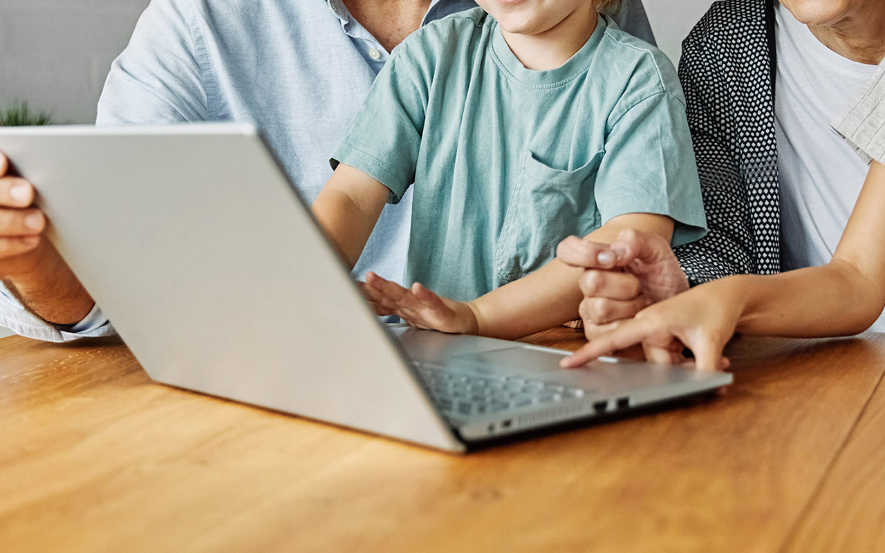 ‘EducamosCLM’ incorpora nuevas funcionalidades para facilitar el acceso, la comunicación y la gestión de la comunidad educativa ‘EducamosCLM’ incorpora nuevas funcionalidades para facilitar el acceso, la comunicación y la gestión de la comunidad educativa