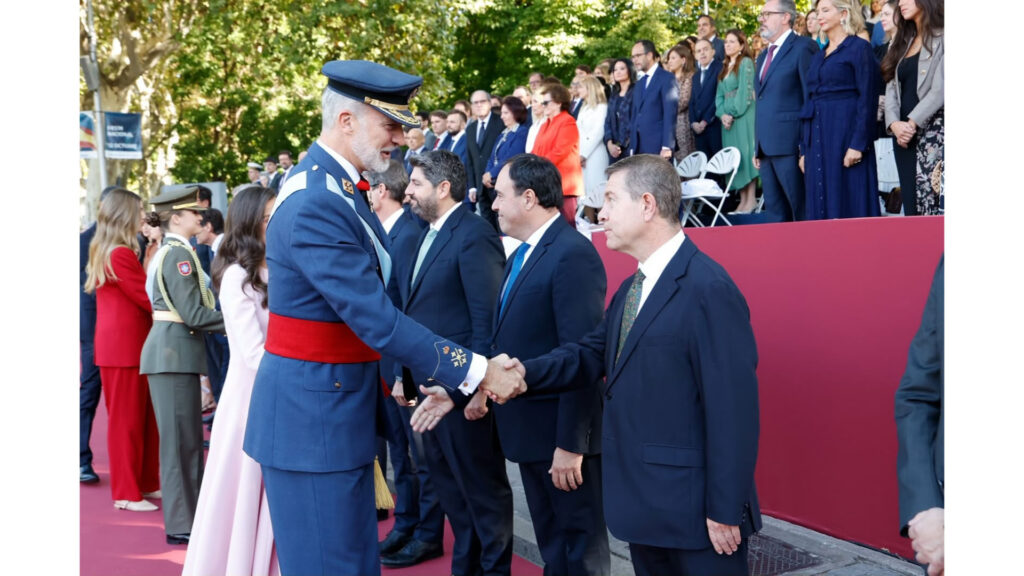 Page: “El Día de la Fiesta Nacional es un día de reafirmación positiva” porque se puede ser español “sin serlo contra nadie” Page: “El Día de la Fiesta Nacional es un día de reafirmación positiva” porque se puede ser español “sin serlo contra nadie”
