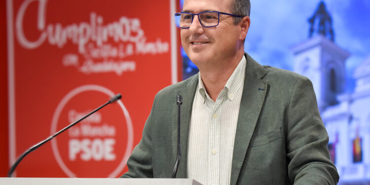 Alberto Rojo abordará las 10 ‘chapuzas’ de Guarinos en el Debate sobre el Estado de la Ciudad Alberto Rojo abordará las 10 ‘chapuzas’ de Guarinos en el Debate sobre el Estado de la Ciudad
