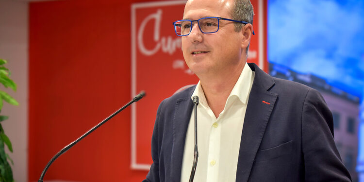 Alberto Rojo propone un Plan Económico que garantice el comercio y el suministro de productos básicos en los pueblos anexionados Alberto Rojo propone un Plan Económico que garantice el comercio y el suministro de productos básicos en los pueblos anexionados