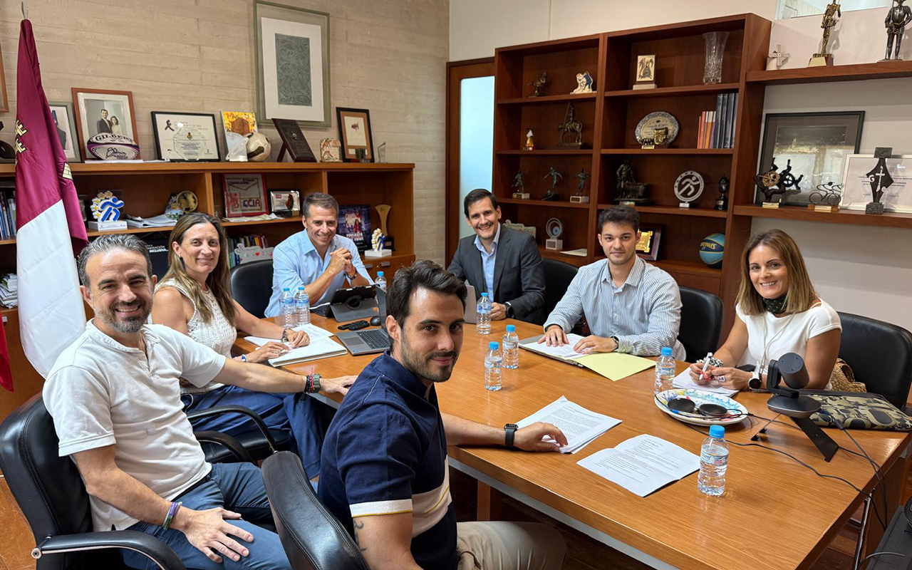 CEOE-Cepyme Cuenca pide blindar a las empresas del deporte en la nueva ley regional y reclama deducciones en el IRPF CEOE-Cepyme Cuenca pide blindar a las empresas del deporte en la nueva ley regional y reclama deducciones en el IRPF