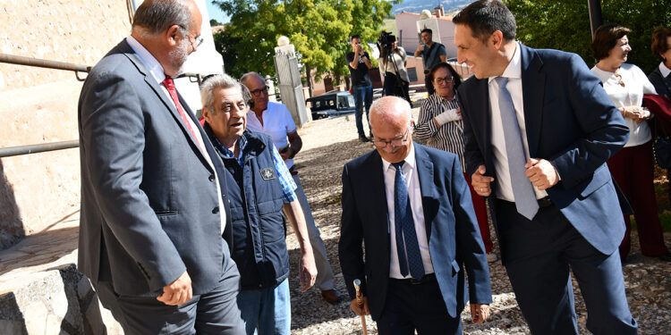 Castilla-La Mancha abre la convocatoria de los premios de Responsabilidad Demográfica para proyectos contra la despoblación Castilla-La Mancha abre la convocatoria de los premios de Responsabilidad Demográfica para proyectos contra la despoblación