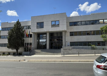Castilla-La Mancha acuerda con los sindicatos una Oferta de Empleo Público de 881 plazas para personal funcionario