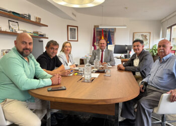 Castilla-La Mancha impulsa la Interprofesional de la Miel con ayudas al gasóleo y apoyo específico en la PAC