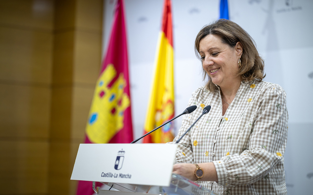 Castilla-La Mancha supera por primera vez las 980.000 personas ocupadas tras crear uno de cada cuatro empleos del país desde junio Castilla-La Mancha supera por primera vez las 980.000 personas ocupadas tras crear uno de cada cuatro empleos del país desde junio