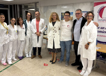 El Hospital de Guadalajara atiende a un centenar de nuevos pacientes ostomizados al año y combate los estigmas en el Día Mundial