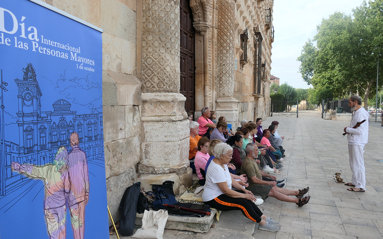 El Infantado acoge las actividades saludables del Día del Mayor en Guadalajara en una semana con cine y baile en Cifuentes El Infantado acoge las actividades saludables del Día del Mayor en Guadalajara en una semana con cine y baile en Cifuentes