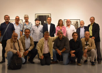 El Museo Casa Zavala de Cuenca repasa cinco décadas de La Endiablada con fotos de García Rodero y Castro Prieto