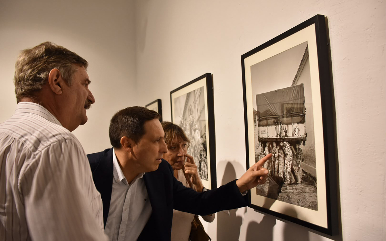 El Museo Casa Zavala de Cuenca repasa cinco décadas de La Endiablada con fotos de García Rodero y Castro Prieto 1 El Museo Casa Zavala de Cuenca repasa cinco décadas de La Endiablada con fotos de García Rodero y Castro Prieto