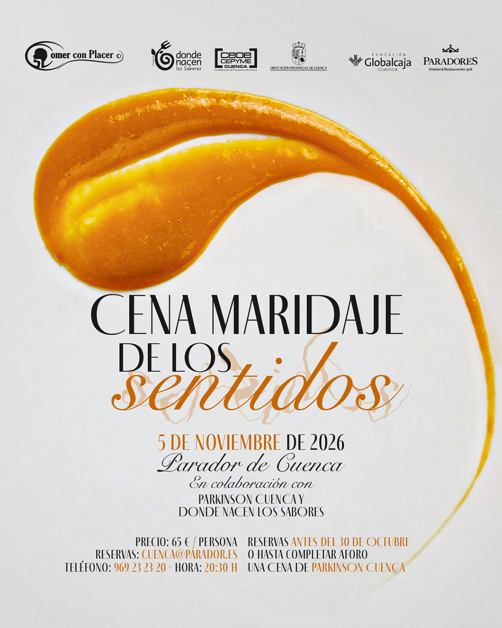 El Parador de Turismo de Cuenca albergará el próximo 5 de noviembre, a partir de las 20:30 horas, la iniciativa gastronómica ‘Cena de los Sabores’. La propuesta, impulsada por la Asociación Parkinson Cuenca en el marco de su proyecto ‘Comer con Placer’, combinará la cocina de proximidad con la sensibilización sobre las dificultades de deglución.

Compromiso social y adaptación culinaria frente a la disfagia
La cita cuenta con el respaldo directo de la Diputación Provincial de Cuenca y la Asociación Provincial de Productores Agroalimentarios a través del sello de calidad Donde Nacen los Sabores, además del apoyo de Globalcaja y la propia red de Paradores.

El objetivo central radica en dar visibilidad a la disfagia, un trastorno de la deglución común en diversas patologías neurológicas que compromete la nutrición y el bienestar de los pacientes. A través de técnicas culinarias especializadas, la jornada demostrará cómo adecuar las texturas de la dieta sin renunciar al sabor ni al disfrute del recetario tradicional.

Elaboraciones de proximidad con el sello 'Donde Nacen los Sabores'
El equipo de cocina del Parador conquense ha estructurado un menú exclusivo integrado por alimentos de empresas amparadas bajo la marca comarcal. El pase se iniciará con un caldo de cocido en tres texturas con género de Cárnicas Araceli y FDH, al que seguirán unos chipirones guisados en su tinta con alioli de frambuesas y espuma de vino blanco ligada a Olivares Altomira.

Como plato principal se servirán albóndigas de jabalí con jugo de caza y crema de patatas, también con producto de Cárnicas Araceli. El cierre dulce correrá a cargo de una espuma de queso manchego con mermelada de naranja sanguina —aportada por Quesos Villarejo y Quesos Villadharo— y trufas de chocolate elaboradas en la Abadía de Jábaga.

La propuesta de mesa integrará aceites de Olivares Altomira y FDH, junto a una selección vinícola provincial compuesta por el blanco Puente de Rus Sauvignon Blanc, Finca Antigua Crianza Syrah y el blanco Doña Leo de Bodegas Altolandón, acompañados por agua de Solán de Cabras.