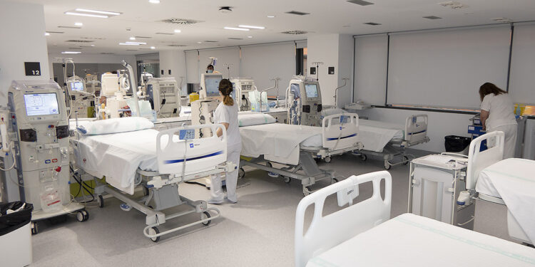 Enfermeras del Hospital de Guadalajara participan como coautoras en un manual nacional de referencia sobre atención renal integral Enfermeras del Hospital de Guadalajara participan como coautoras en un manual nacional de referencia sobre atención renal integral