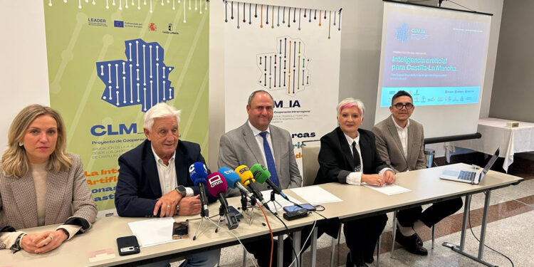 FADETA lidera un proyecto pionero para formar en inteligencia artificial a empresas y ayuntamientos rurales de Castilla-La Mancha FADETA lidera un proyecto pionero para formar en inteligencia artificial a empresas y ayuntamientos rurales de Castilla-La Mancha