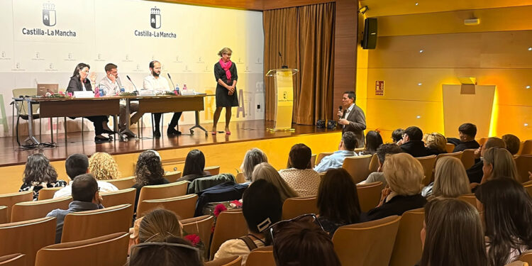 Guadalajara registra unos 140 casos anuales de cáncer de mama y sumará una mesa de biopsia 3D en el hospital Guadalajara registra unos 140 casos anuales de cáncer de mama y sumará una mesa de biopsia 3D en el hospital
