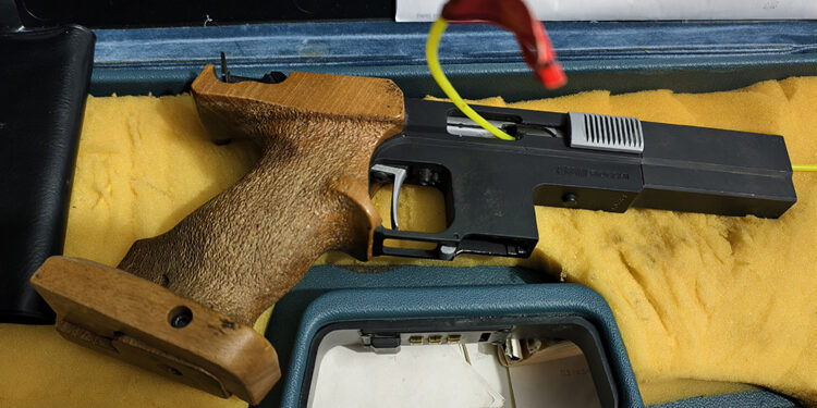 El campo de tiro El Marañal reúne a 43 tiradores en una exigente prueba de Pistola Standard marcada por la meteorología El campo de tiro El Marañal reúne a 43 tiradores en una exigente prueba de Pistola Standard marcada por la meteorología