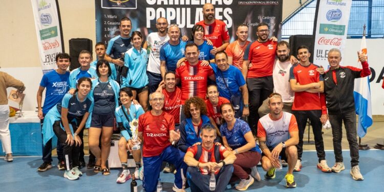 John Kurui y Almudena de la Ossa vencen en la décima Carrera Tierra de Vítor de Horcajo de Santiago John Kurui y Almudena de la Ossa vencen en la décima Carrera Tierra de Vítor de Horcajo de Santiago