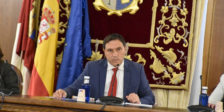 La Diputación de Cuenca activa 12,3 millones para obras municipales: recupera el formato anual y financiará el 100 % de los proyectos La Diputación de Cuenca activa 12,3 millones para obras municipales: recupera el formato anual y financiará el 100 % de los proyectos