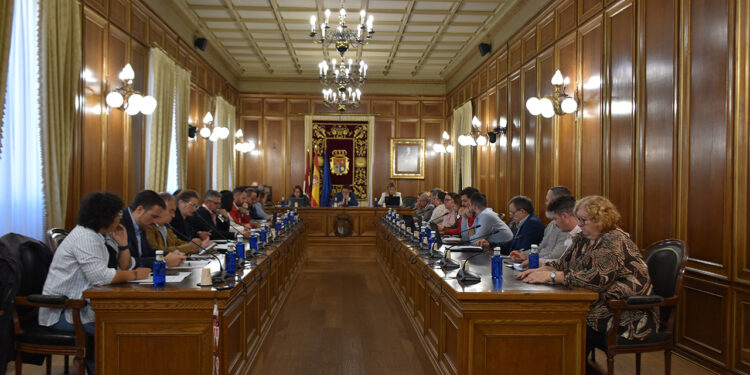 La Diputación de Cuenca duplica los bomberos de Tarancón para cubrir la provincia de Toledo por el accidente de Urda La Diputación de Cuenca duplica los bomberos de Tarancón para cubrir la provincia de Toledo por el accidente de Urda