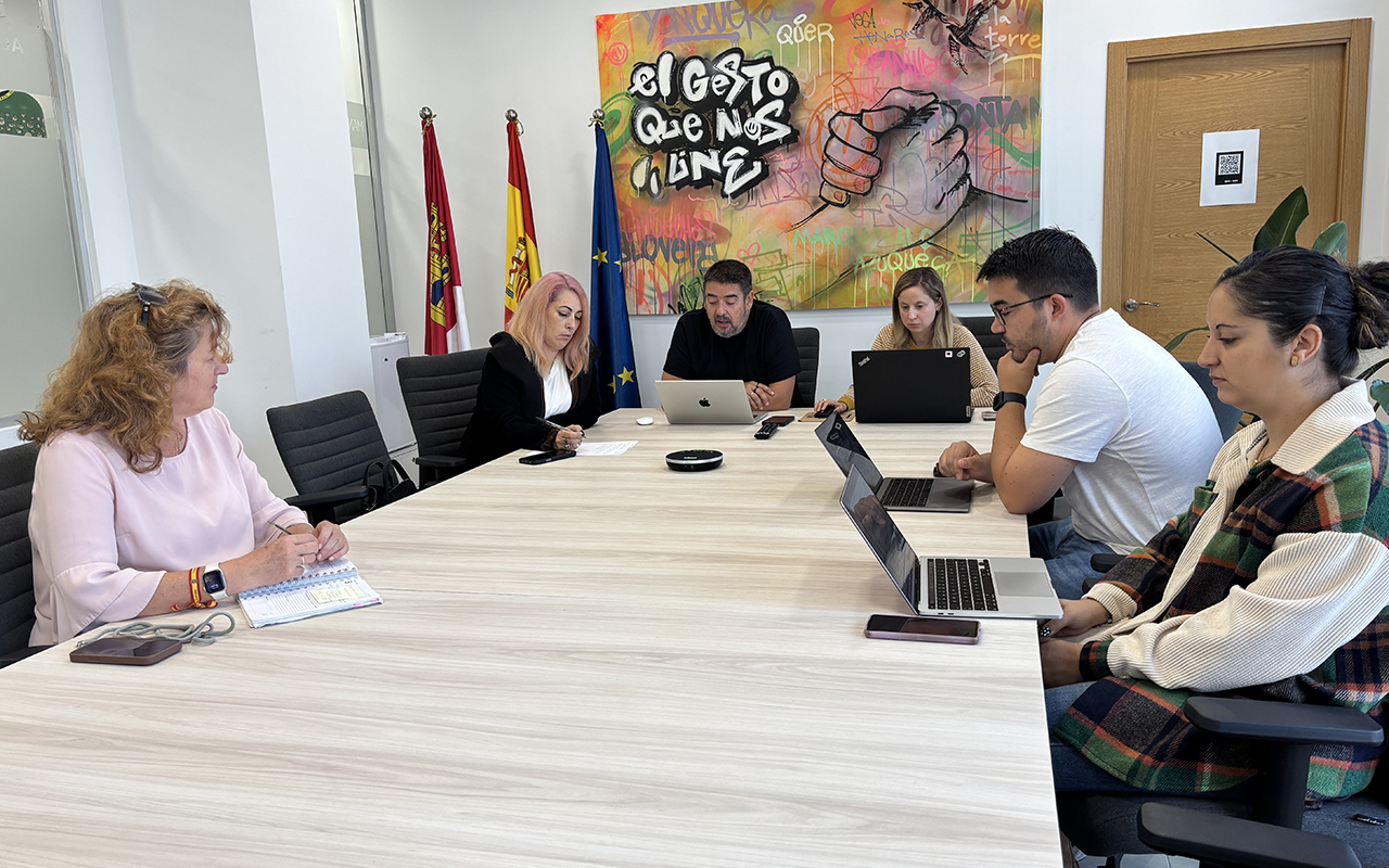La Mancomunidad Vega del Henares aprueba por unanimidad el ajuste de la revisión del precio del contrato de residuos y el reajuste de la garantía La Mancomunidad Vega del Henares aprueba por unanimidad el ajuste de la revisión del precio del contrato de residuos y el reajuste de la garantía