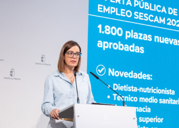 La Mesa Sectorial del SESCAM aprueba una nueva Oferta Pública de Empleo con 1.818 plazas