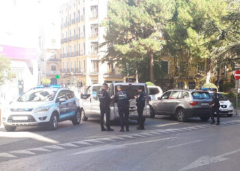 La Policía Local de Cuenca intensifica los controles sobre las distracciones al volante durante toda la semana