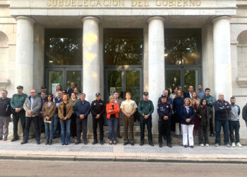 La Subdelegación del Gobierno de Cuenca guarda un minuto de silencio por la mujer asesinada por violencia de género en Valverde de Júcar