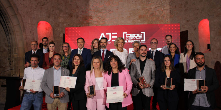 Las empresarias de Congelados Margabal en Motilla del Palancar ganan el Premio Joven Empresario de Cuenca Las empresarias de Congelados Margabal en Motilla del Palancar ganan el Premio Joven Empresario de Cuenca