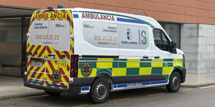 Las nuevas ambulancias del SESCAM arrancan sin incidencias en Cuenca y Guadalajara con teléfono directo para traslados