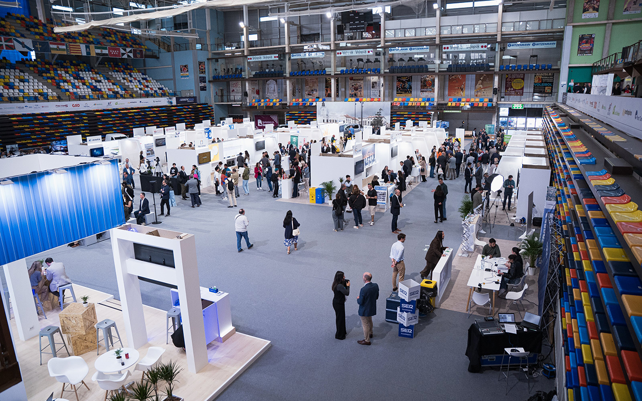 Logistics Spain 2027 estrena sede en Azuqueca de Henares Logistics Spain 2027 estrena sede en Azuqueca de Henares