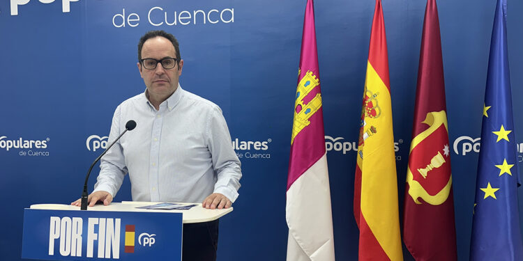 Martín-Buro reivindica el Contrato con España de Feijóo como garantía de futuro y prosperidad para la provincia de Cuenca Martín-Buro reivindica el Contrato con España de Feijóo como garantía de futuro y prosperidad para la provincia de Cuenca