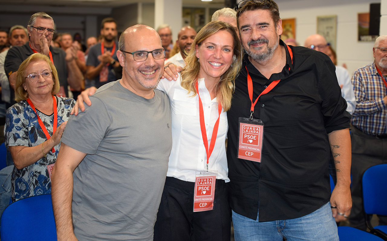 PSOE Guadalajara aclama, de forma unánime, las candidaturas al Congreso y al Senado encabezadas por Rafael Esteban y María Jesús Merino PSOE Guadalajara aclama, de forma unánime, las candidaturas al Congreso y al Senado encabezadas por Rafael Esteban y María Jesús Merino