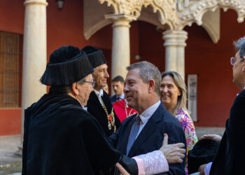 Page anuncia que el próximo Contrato Programa 27-31 de la Universidad de Alcalá superará en un 30% la dotación actual Page anuncia que el próximo Contrato Programa 27-31 de la Universidad de Alcalá superará en un 30% la dotación actual