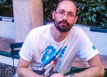 Rafael Escobar ingresa en la Real Academia Conquense de Artes y Letras con un discurso sobre la literatura frente al miedo
