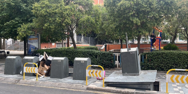 Segarra denuncia el deterioro de los contenedores soterrados de Fray Luis de León y exige una actuación urgente
