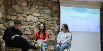 Sigüenza reúne a sanitarios y familias para formar a cuidadores en el alivio del dolor y el acompañamiento al final de la vida