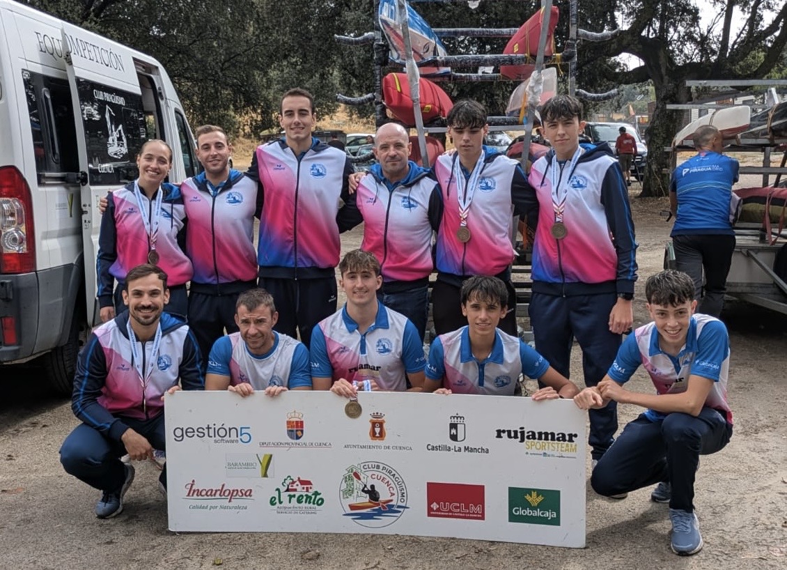 Tres oros y un bronce ponen el broche final a una brillante temporada del Club Piragüismo Cuenca Tres oros y un bronce ponen el broche final a una brillante temporada del Club Piragüismo Cuenca